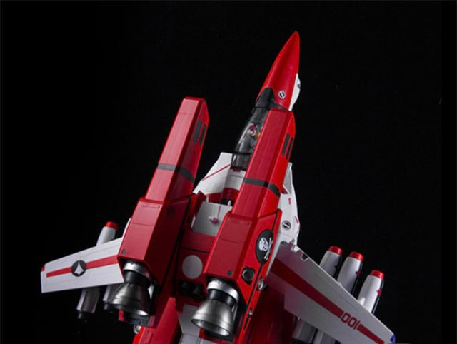 Fugu Model FG-01 Macross VF1S God of Flame w/ Fast Pack Armor Deluxe Ver.