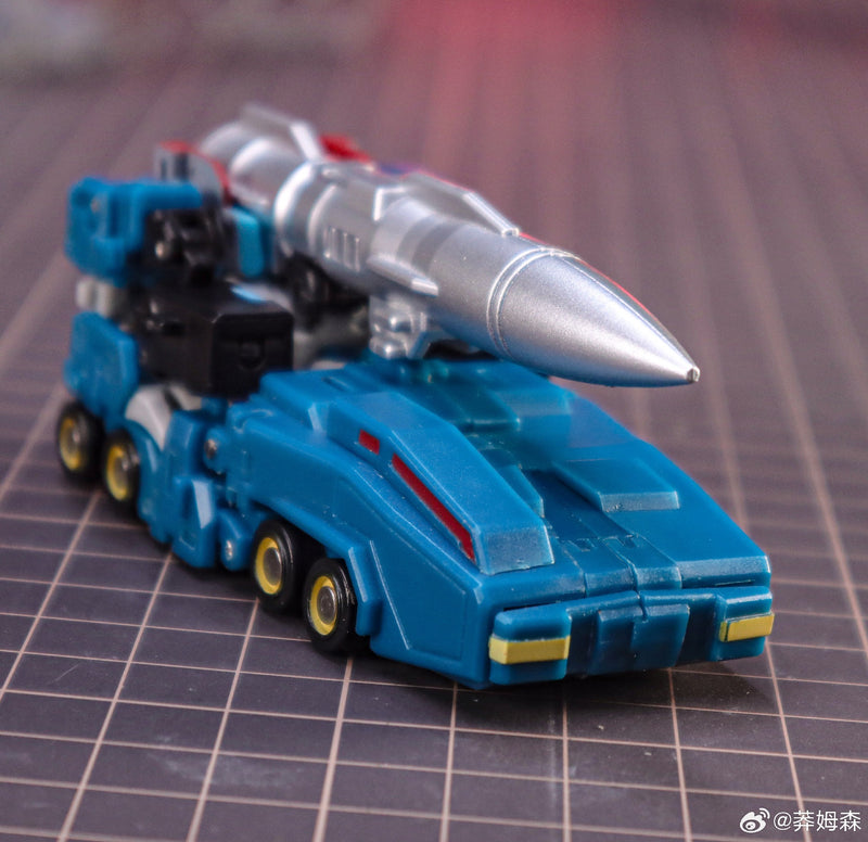 DX9 Mini-01 Vasili | Doubleclouder