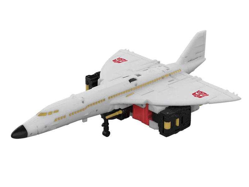 Transformers: Age of the Primes Commander Class Aerialbot Silverbolt Action Figure