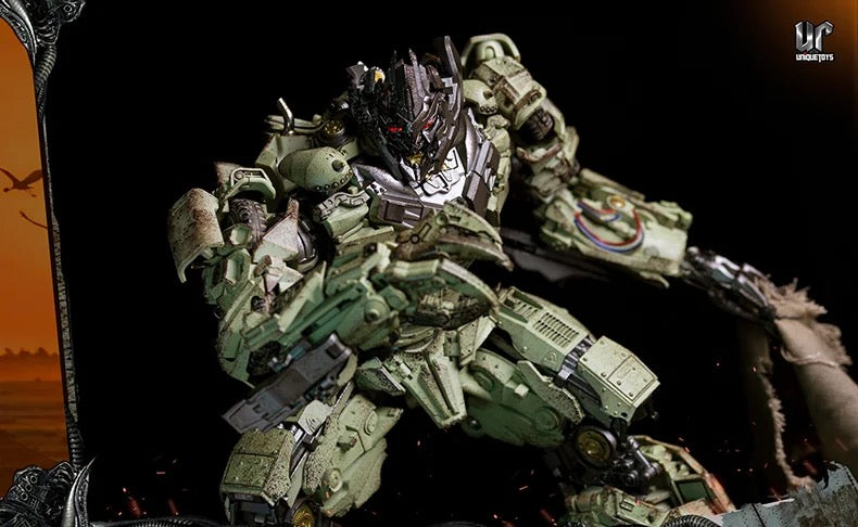 Unique Toys R-05D Desperado Megatron Weathered version