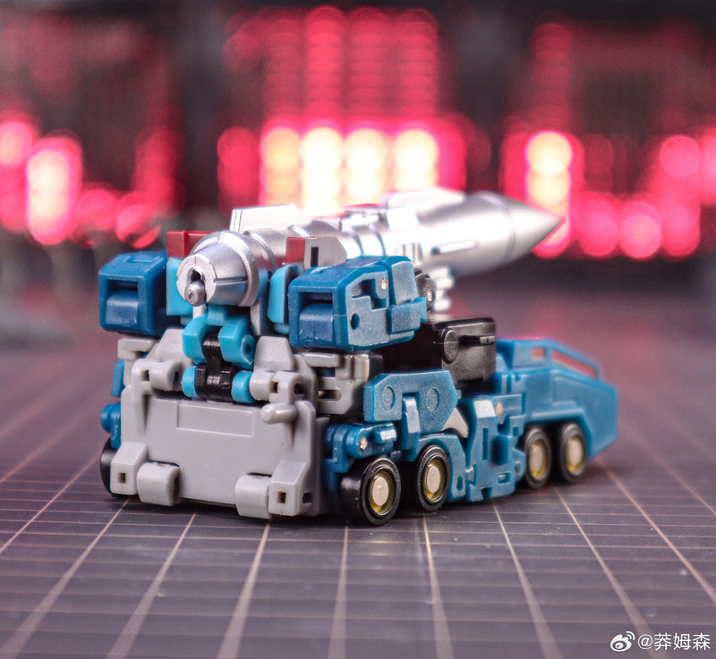 DX9 Mini-01 Vasili | Doubleclouder