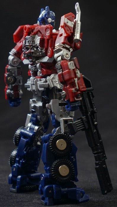 MetaGate M-01 Huge Fire Optimus Prime