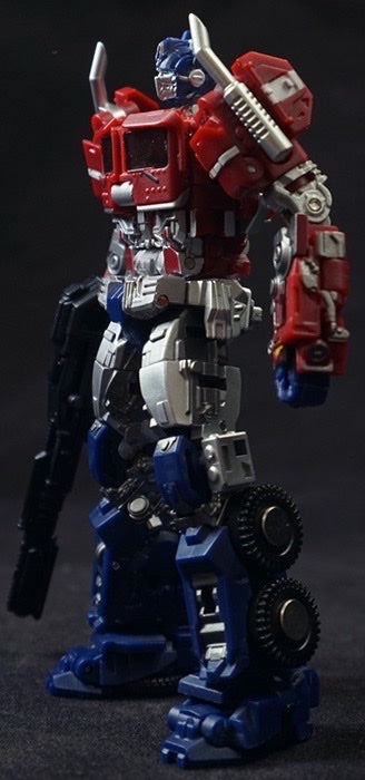 MetaGate M-01 Huge Fire Optimus Prime