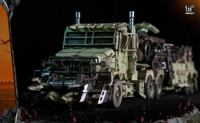 Unique Toys R-05D Desperado Megatron Weathered version