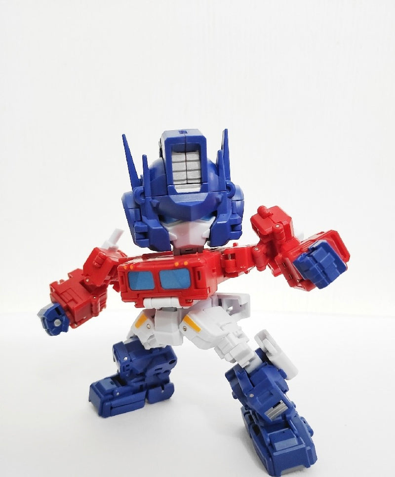 Magic Square Toys Mukudo Series QS04 Truck Boy | Optimus Prime REISSUE