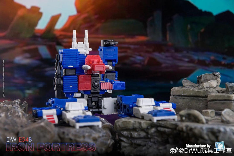 Dr.Wu E54B Iron Fortress | Metroplex Decepticon Ver.