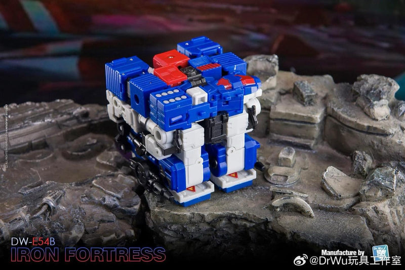 Dr.Wu E54B Iron Fortress | Metroplex Decepticon Ver.