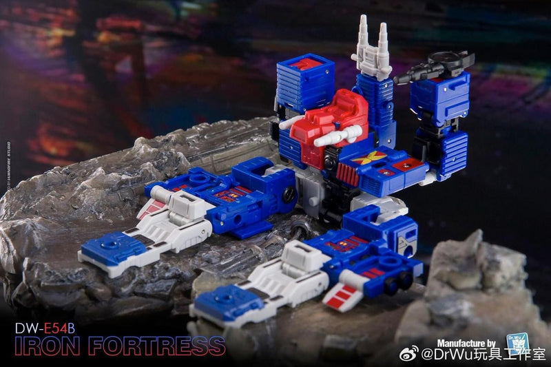 Dr.Wu E54B Iron Fortress | Metroplex Decepticon Ver.