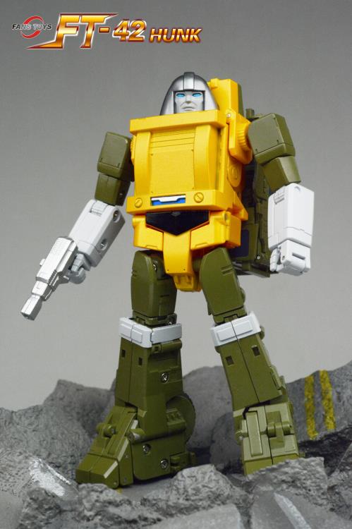 Fans Toys FT-42 Hunk (Masterpiece Scaled Brawn)