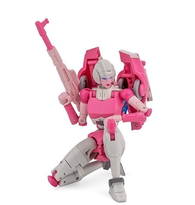NewAge Toys H48 Maschinenmensch Arcee