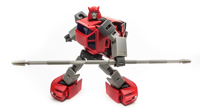 X-Transbots MM-X Toro Cliffjumper